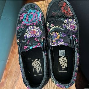 Vintage Look Embroidered Jacquard Vans